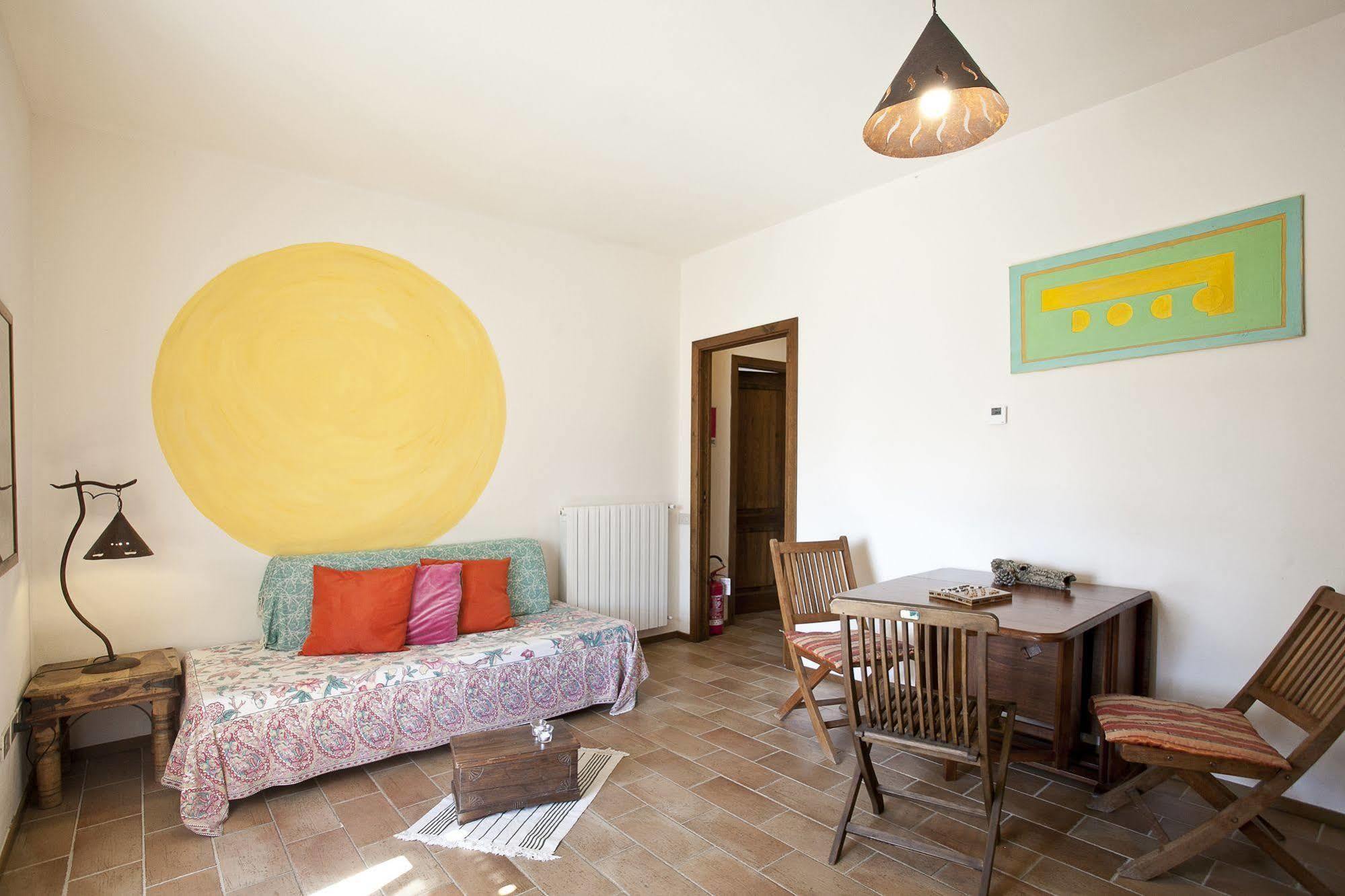 Casale Pundarika Pension Riparbella Buitenkant foto