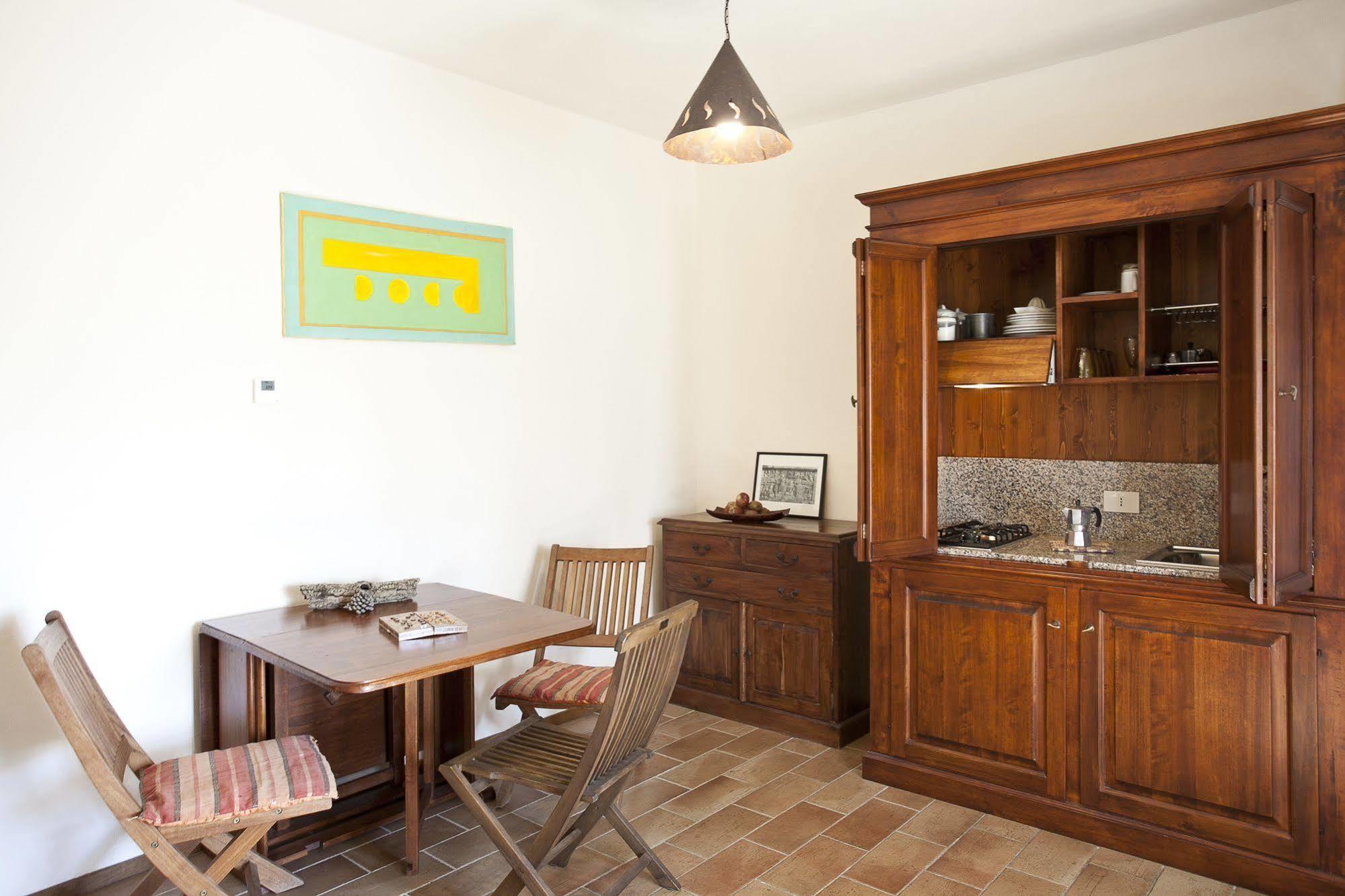 Casale Pundarika Pension Riparbella Buitenkant foto