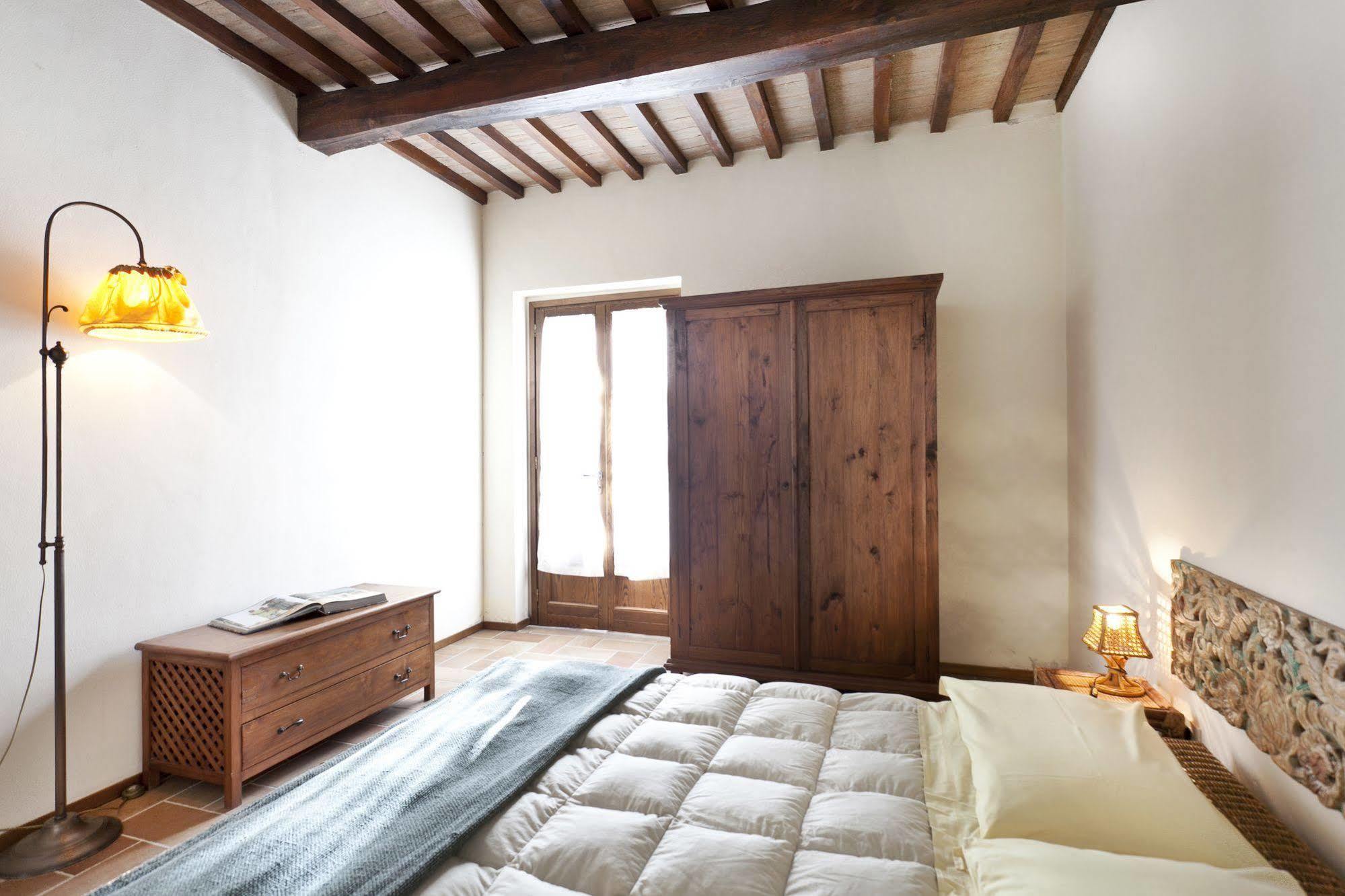 Casale Pundarika Pension Riparbella Buitenkant foto